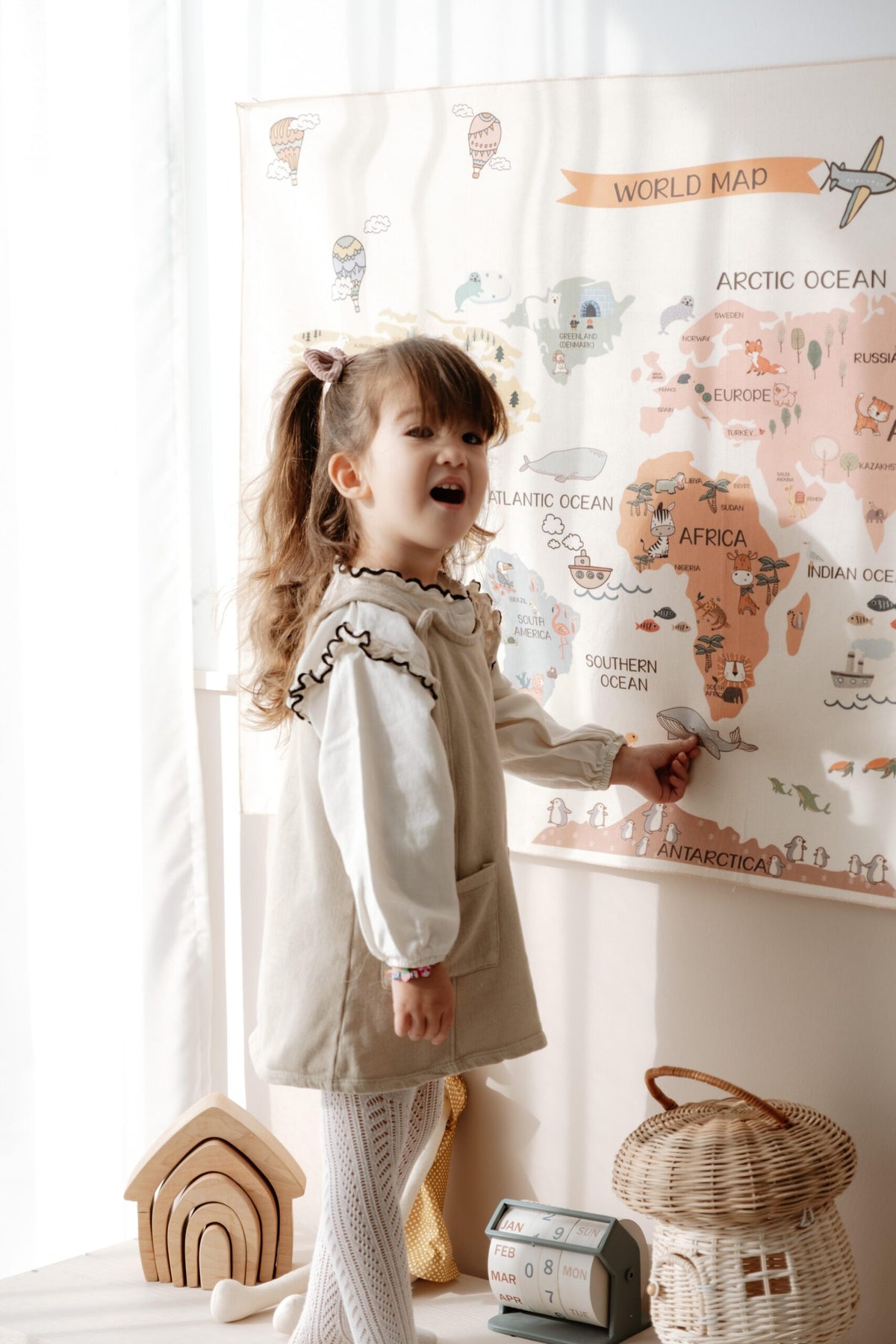Dreamland World Map Wall Decor product image 9 by Dos Junior
