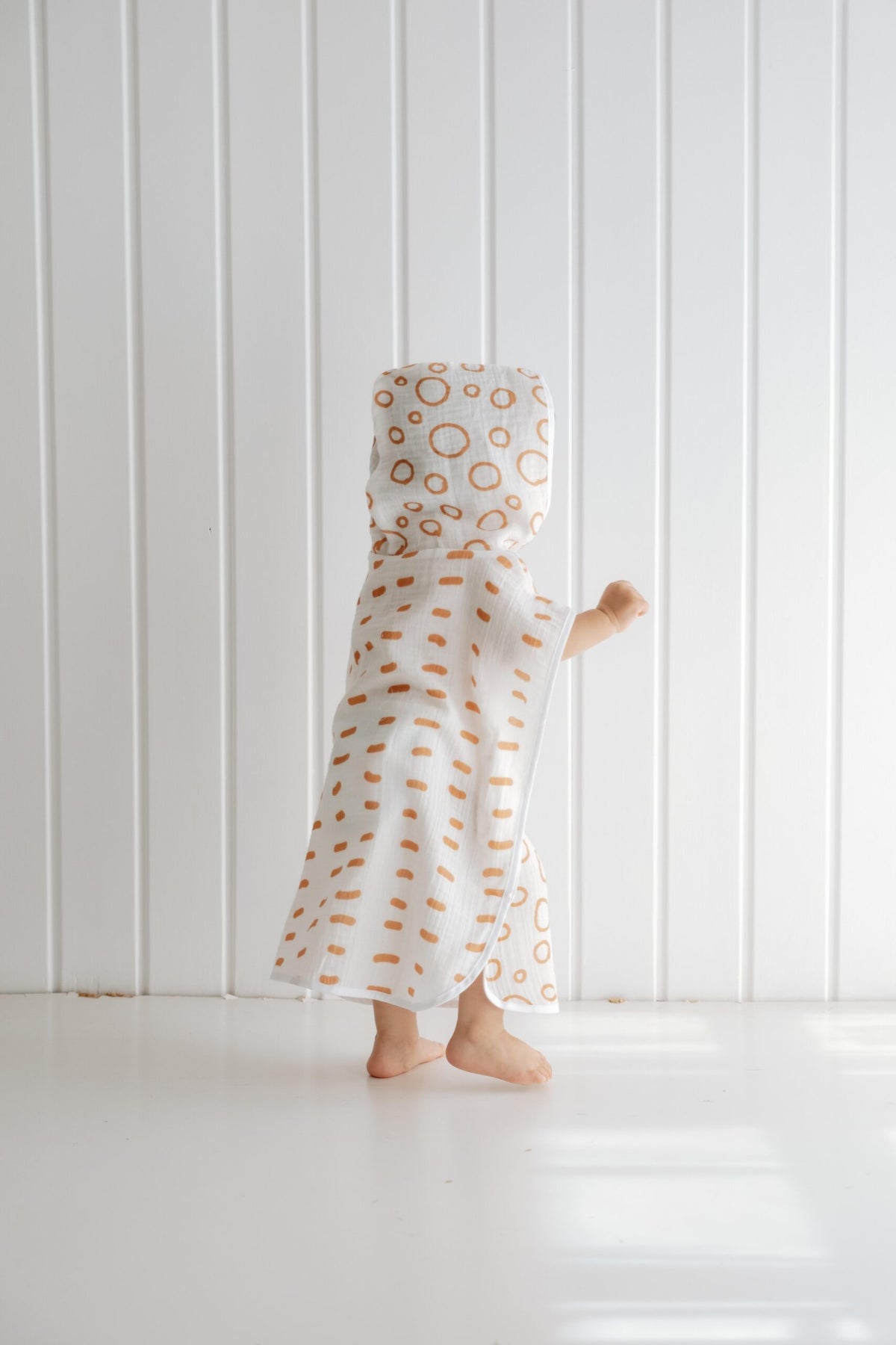 Bubble Hooded Towel Poncho for Kids product image 4 by Dos Junior