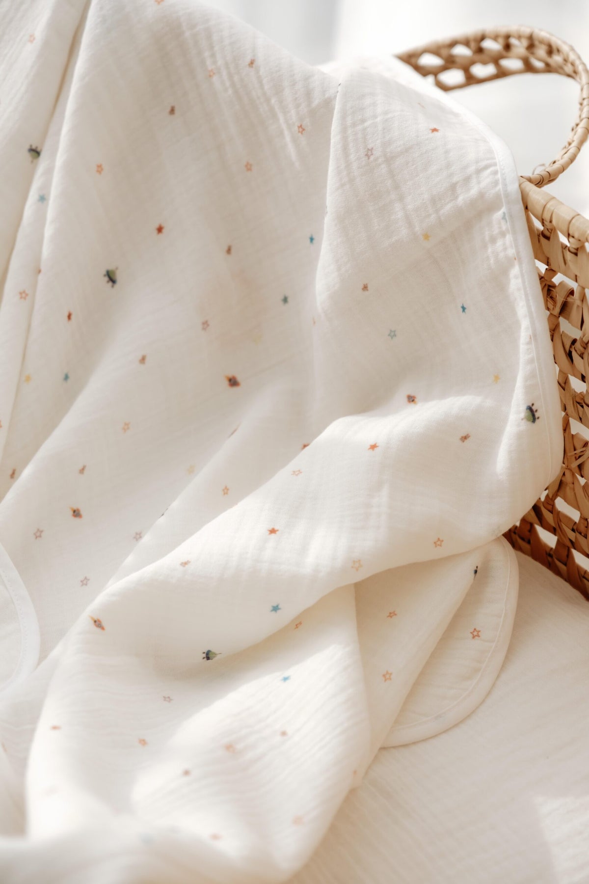 Space Blanket & Cover product image 2 by Dos Junior