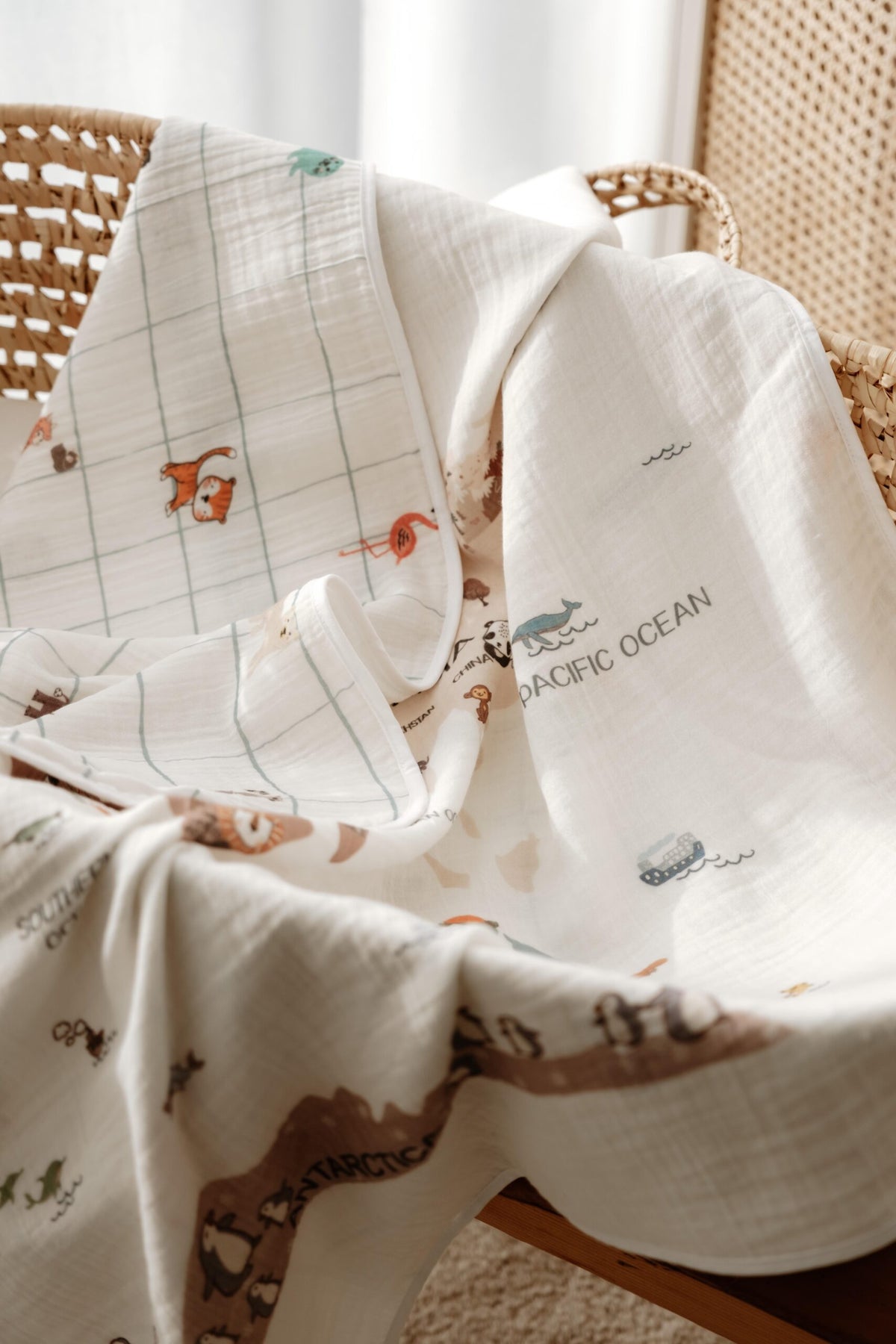 World Map Blanket & Cover product image 5 by Dos Junior