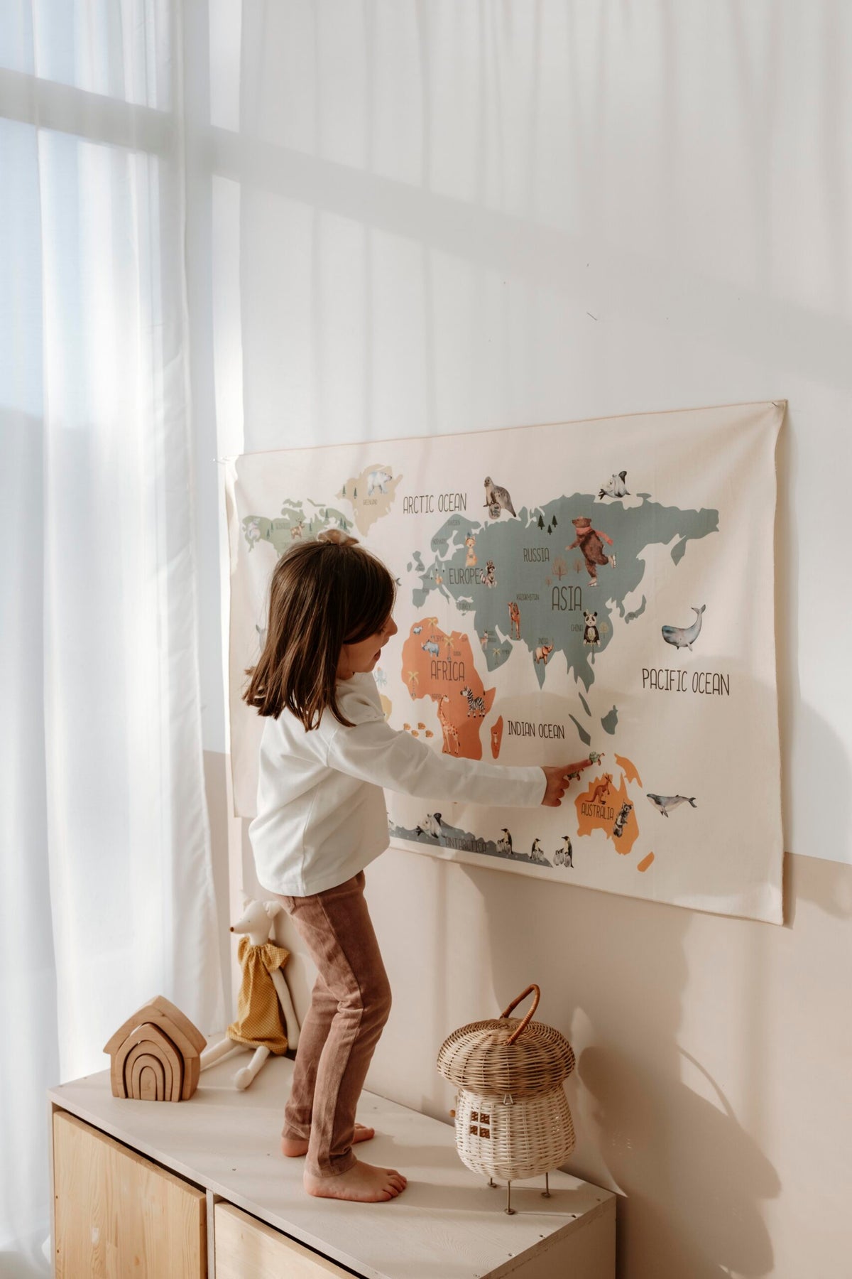 Nordic World Map Wall Decor product image 9 by Dos Junior