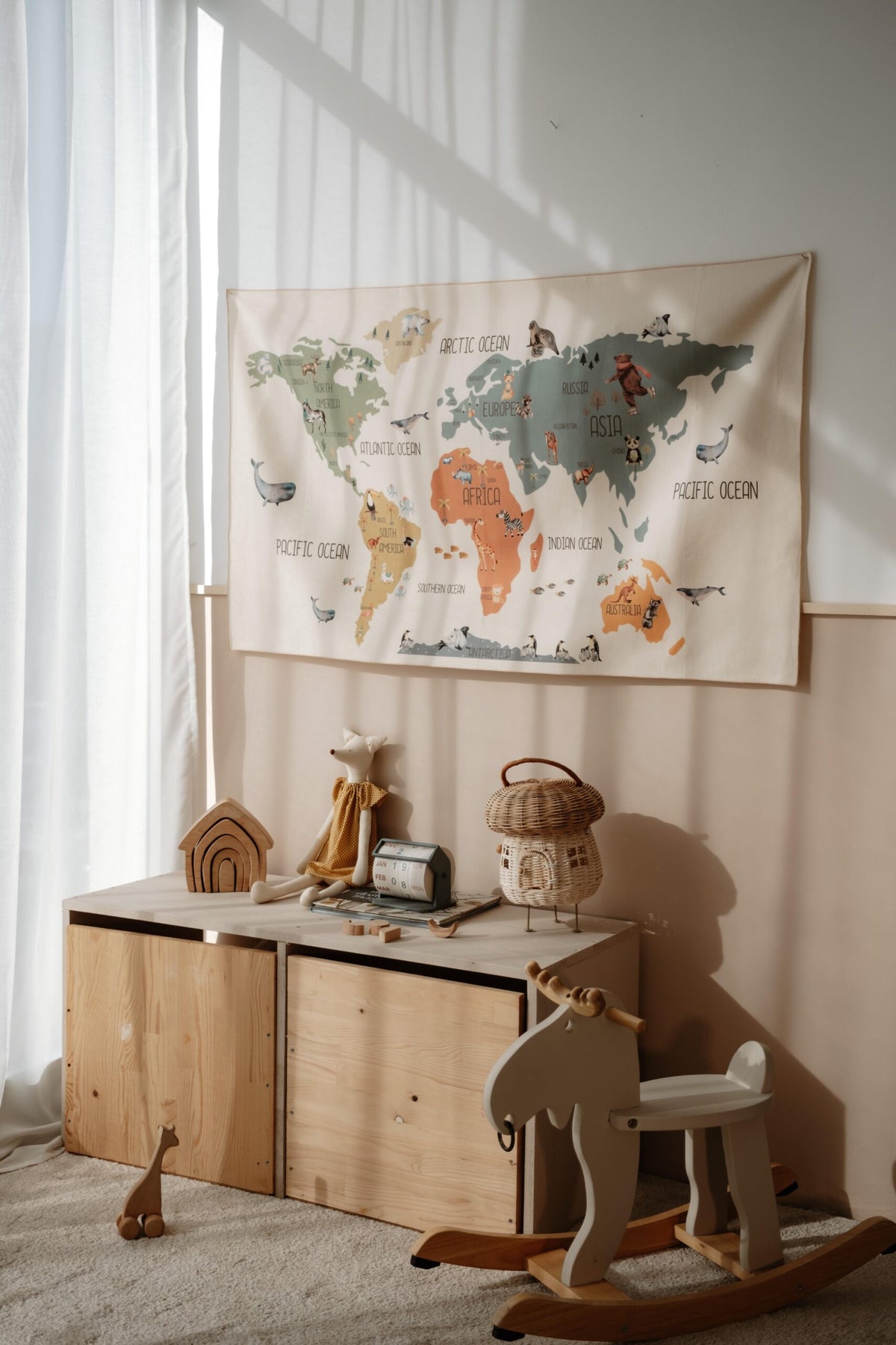 Nordic World Map Wall Decor product image 6 by Dos Junior