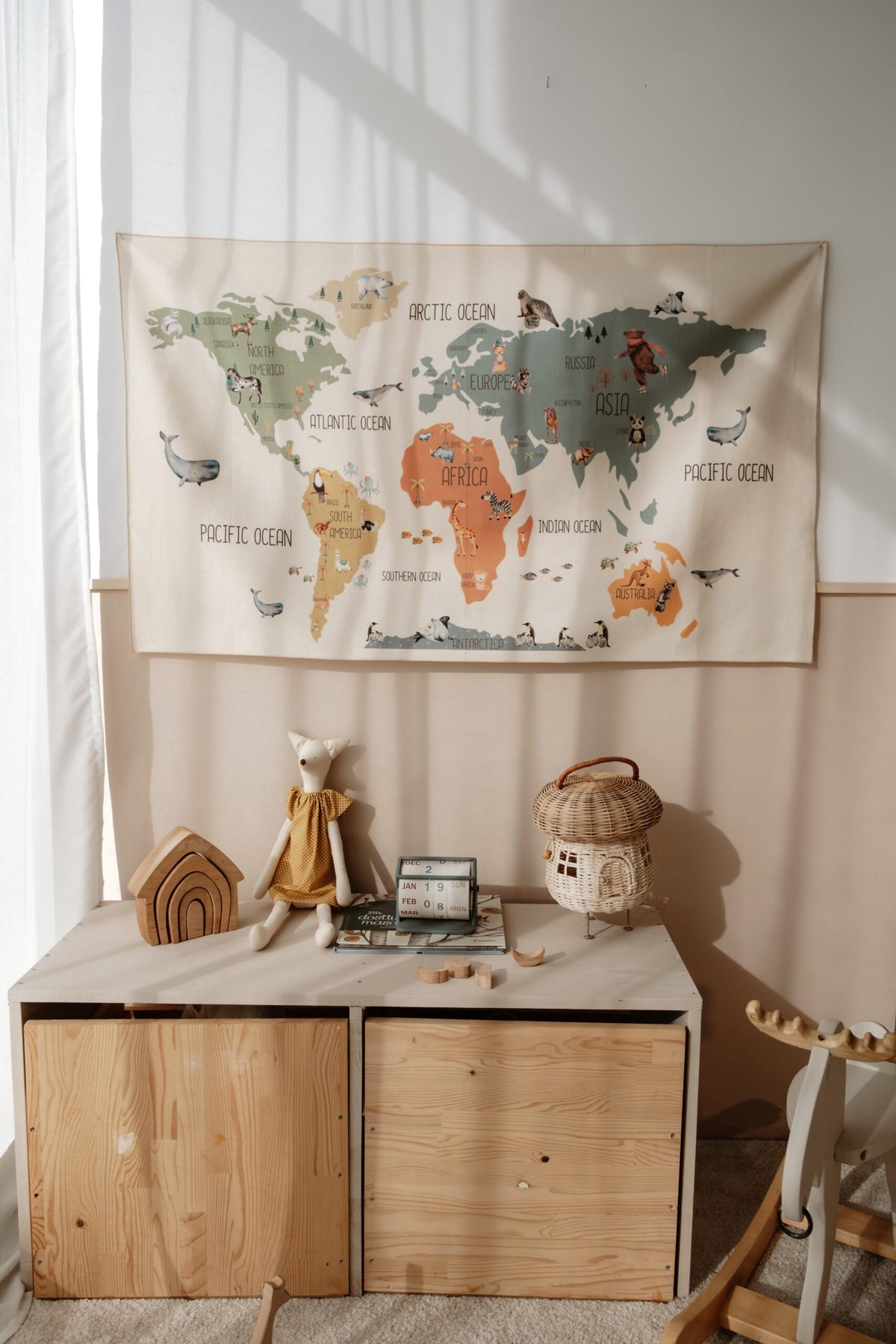 Nordic World Map Wall Decor product image 5 by Dos Junior