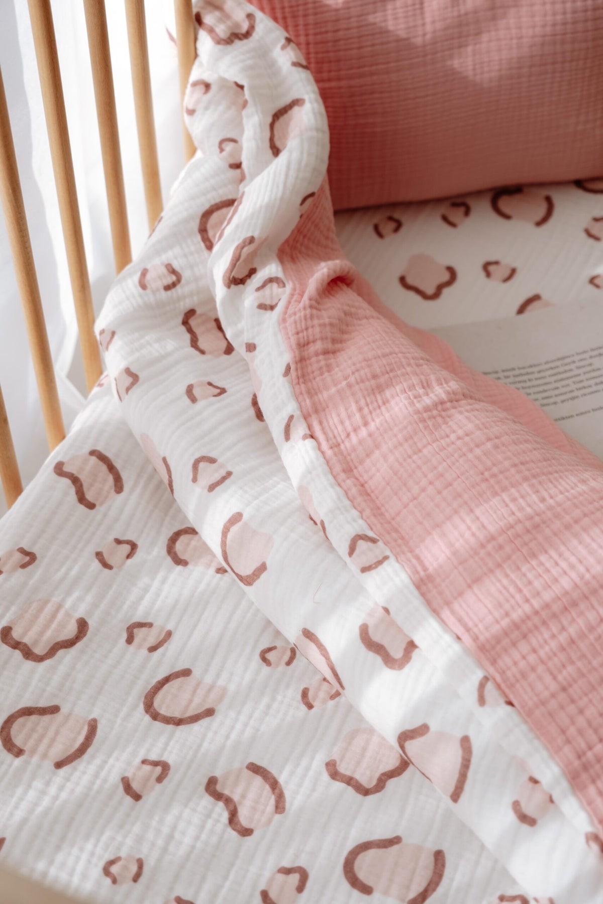 Pink Muslin Bedding Set product image 4 by Dos Junior
