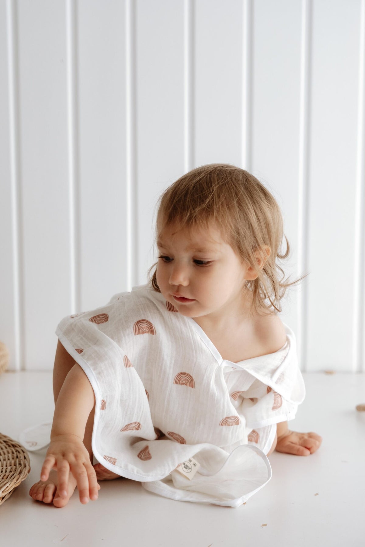 Rainbow Hooded Towel Poncho for Kids product image 4 by Dos Junior