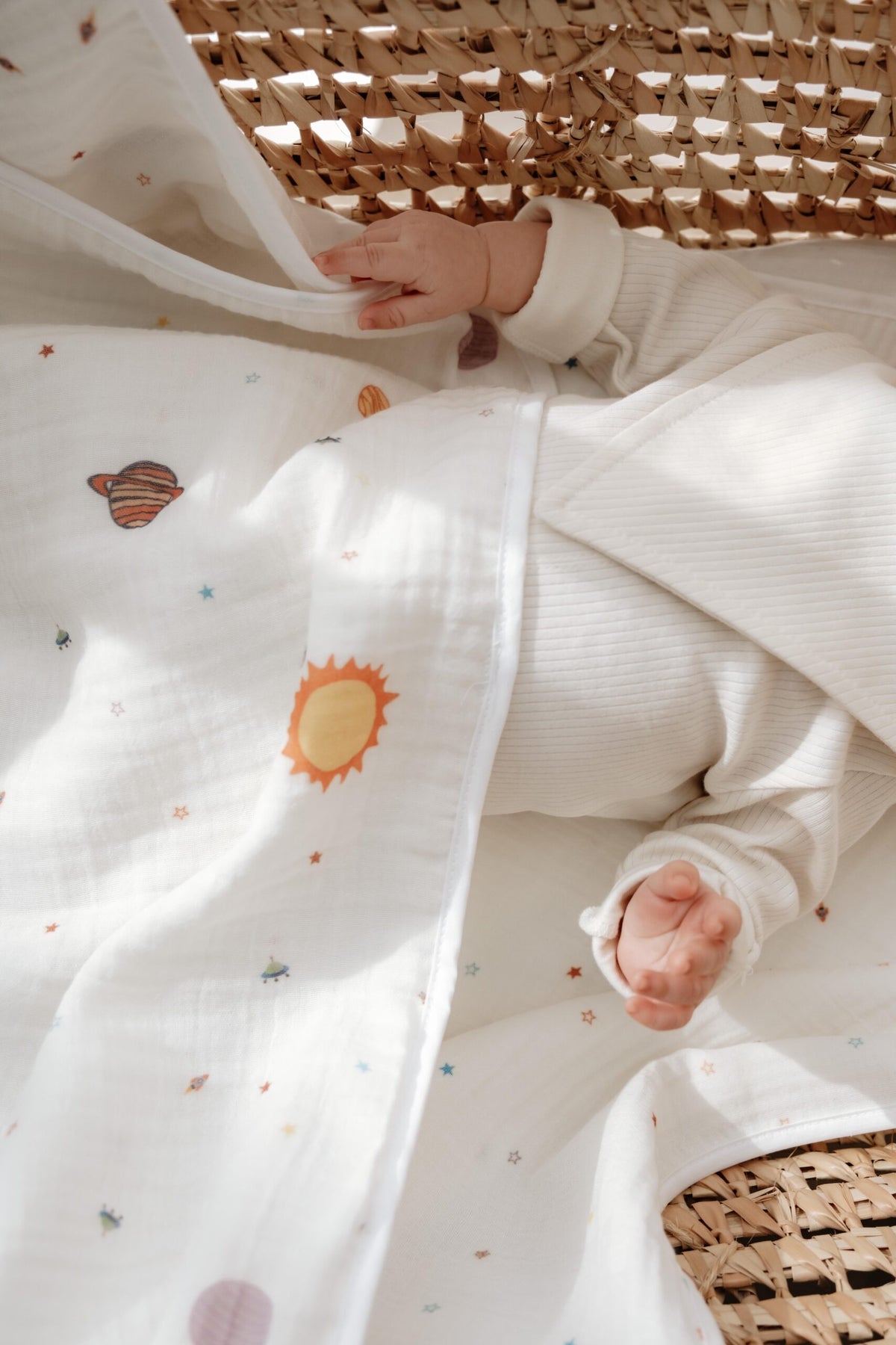 Space Blanket & Cover product image 3 by Dos Junior