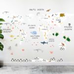 ANIMALS WHITE WORLD MAP DECAL (1)