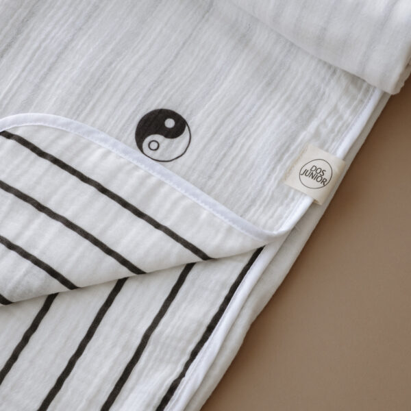 Yin Yang Muslin Blanket