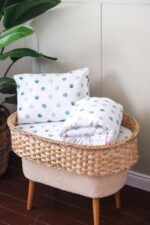 Green Polka Dots Toddler Bedding (60 x 100 cm) (2)