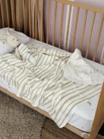 Leaf Muslin Blanket (6)