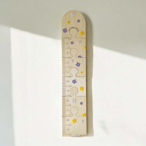 Daisy Natural Wooden Growth Chart