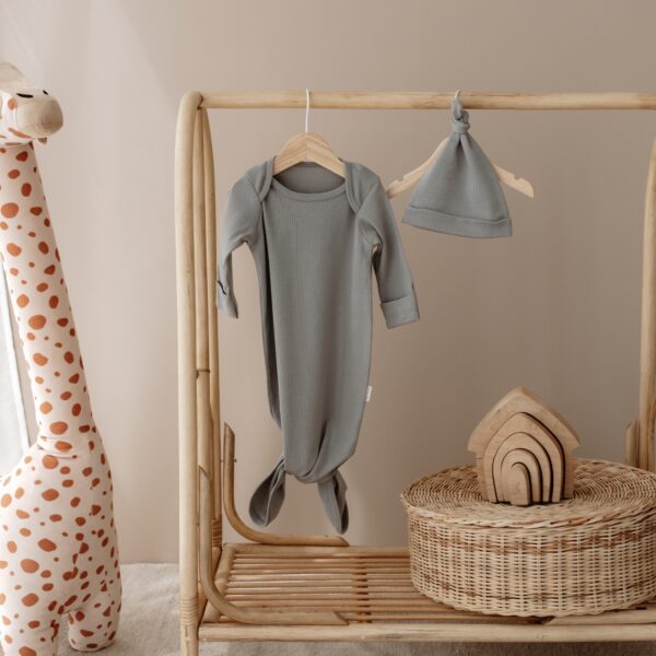 Cotton Newborn Gray Knotted Gown & Hat Set