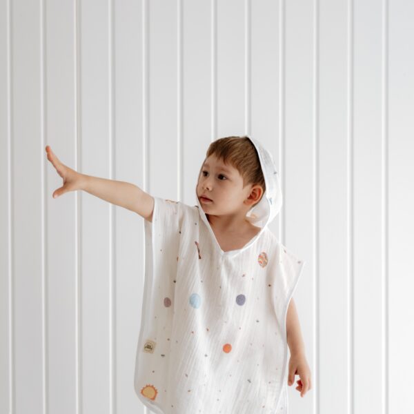 Space Hooded Towel Poncho for Kids3