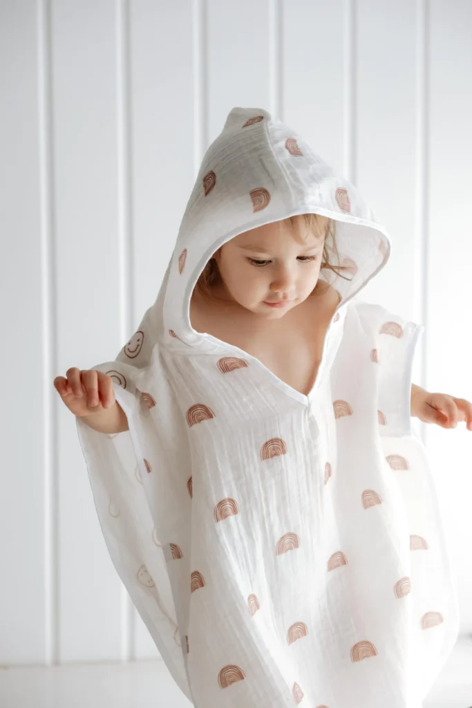 Hooded Baby Towels: Why Every Parent Needs One (and How to Choose) 2 Rainbow Hooded Towel Poncho for Kids4 scaled 1